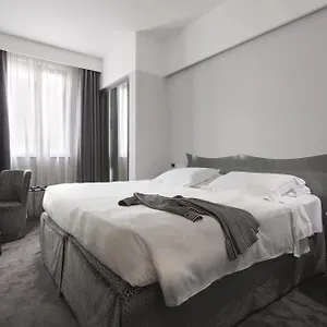 ベルーナ ホテル ミラノ